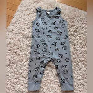 Hanna Andersson Planet Space Jumpsuit Blue 18-24 months